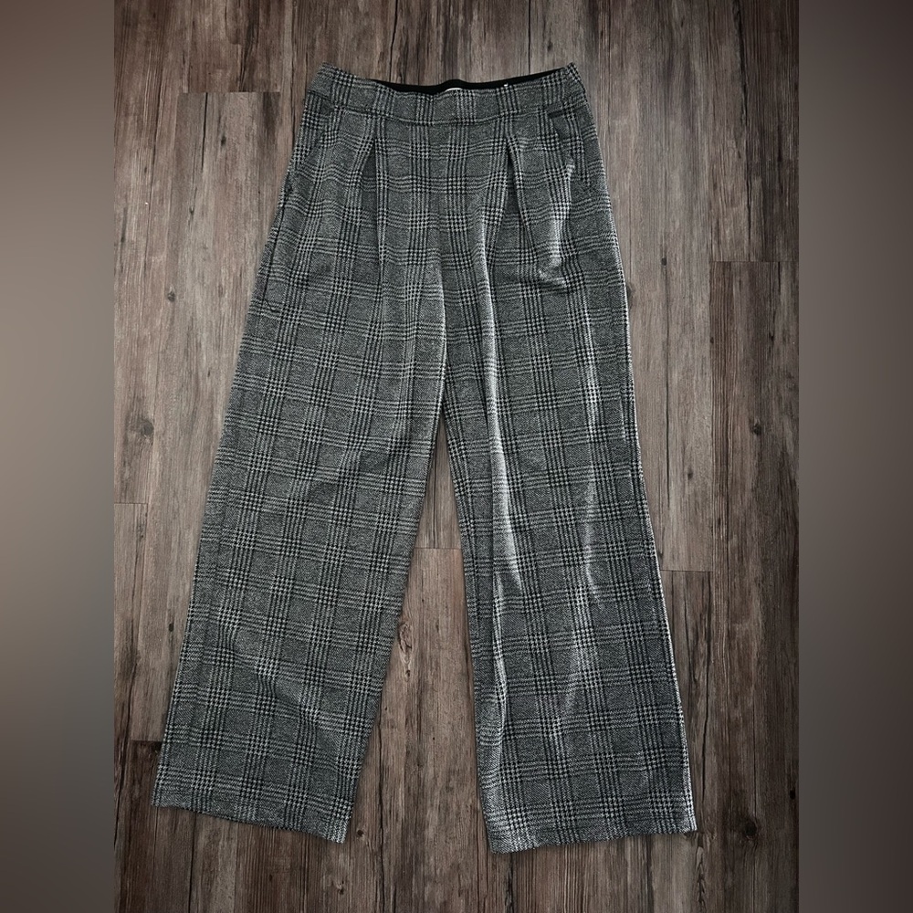 Max Studio- thick and comfortable dress pants/trousers with elastic waistband